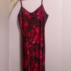 ⭐️Long Gap New with tags maxi dress